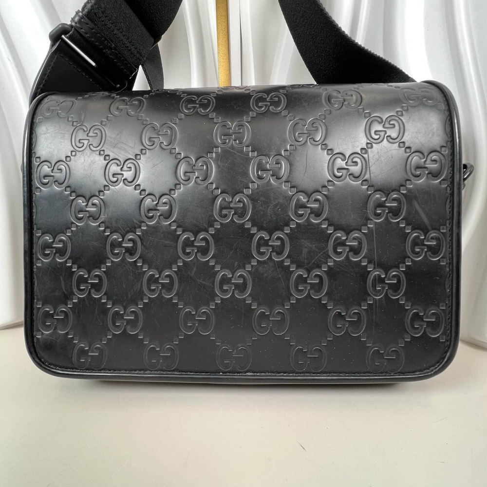 Gucci Black GG Rubber-Effect Leather Messenger Bag